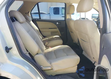 2008 Ford Taurus X Sel z USA, uszkodzony, nr VIN 1FMDK02W28GA26370